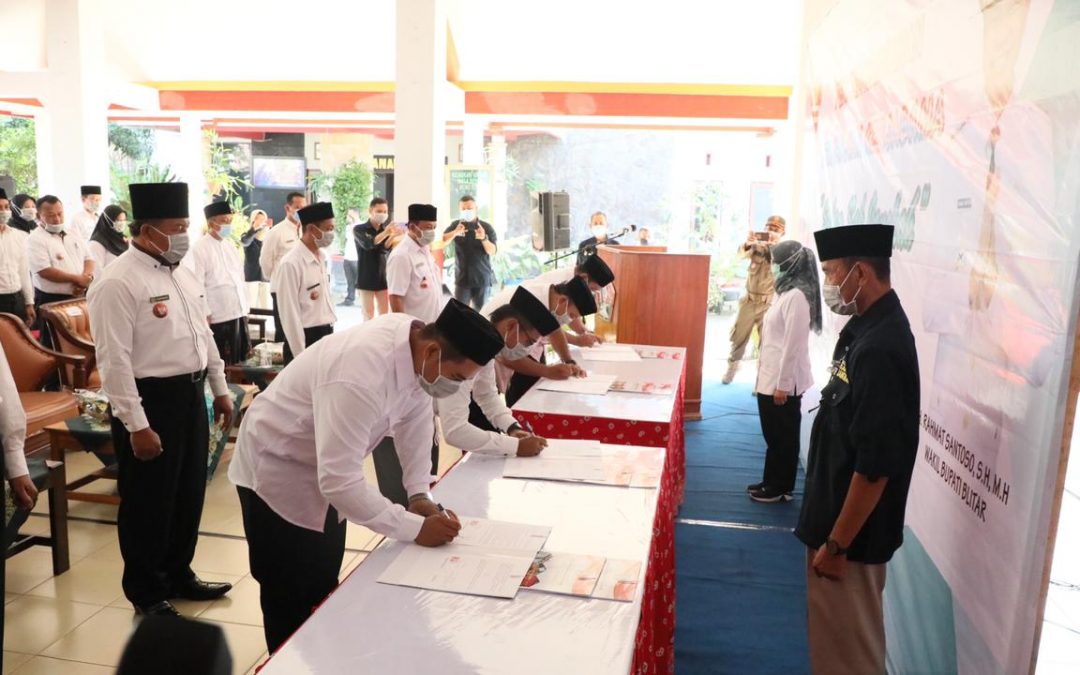 Percepat Layanan Adminduk di Desa, Bupati Rini Syarifah Launching Program Baru “Salam Sak Jangkah”