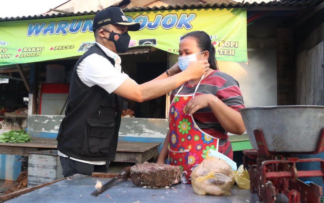 Wakil Bupati Blitar Terus Lakukan Pemantauan Pelaksanaan PPKM Darurat di Sektor Esensial