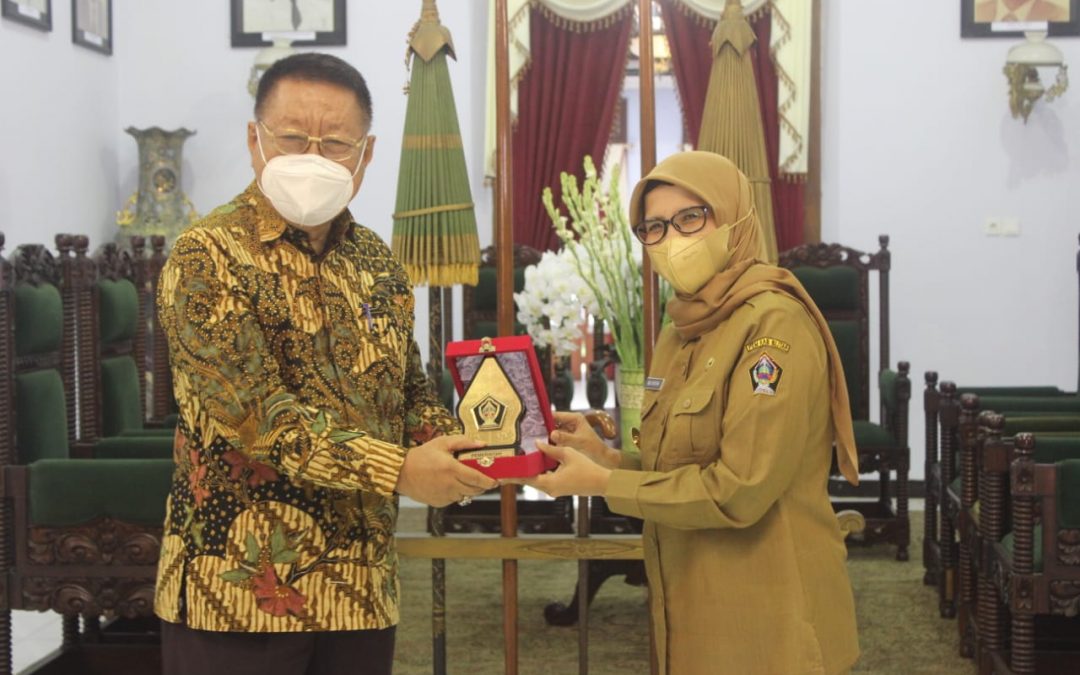 Bupati Blitar Bersama Unisba Bahas SDM Guna Dukung Keberhasilan Pembangunan di Kabupaten Blitar