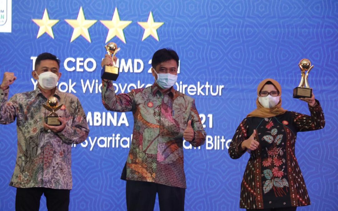 Pemkab Blitar Terima Tiga Penghargaan PDAM Tirta Penataran