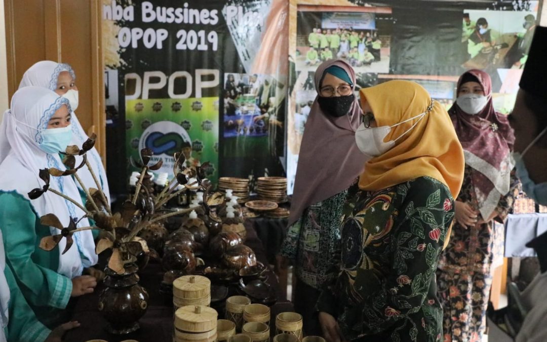 Mak Rini Dukung Program OPOP, Minta OPD untuk Bersinergi