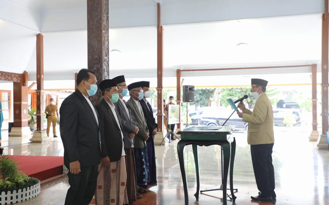 Pemkab Blitar Kukuhkan Pengurus MUI Kabupaten Blitar Masa Khidmat 2020-2025