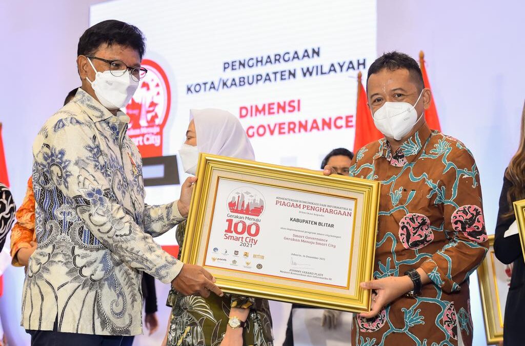 Pemkab Blitar Raih Penghargaan Smart City Kategori Smart Governance