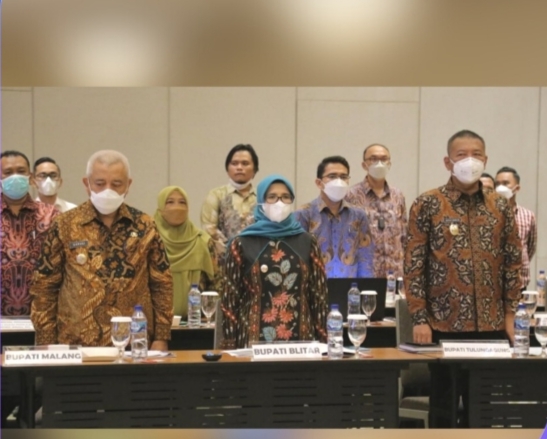 Lewat Tora, Bupati Blitar Rini Syarifah Berkomitmen Upayakan Pemerataan Sosial