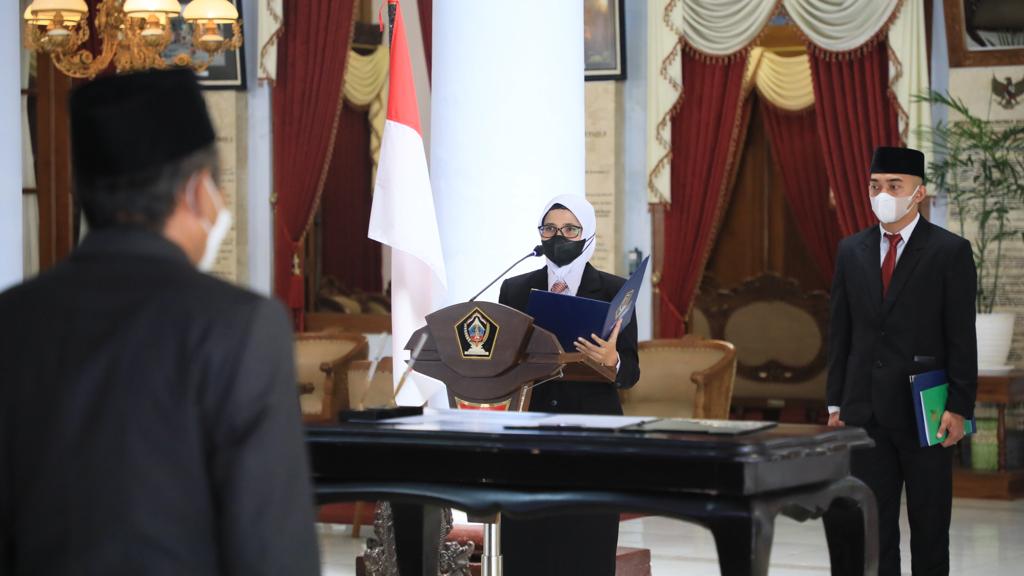 Bupati Blitar Lantik 12 ASN dalam Jabatan Pimpinan Tinggi Pratama dan Jabatan Administrasi