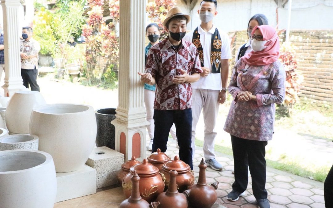 OVOP, Bupati Blitar Kunjungi Desa Jeding Kecamatan Sanankulon dan Desa Plumpungrejo Kecamatan Kademangan