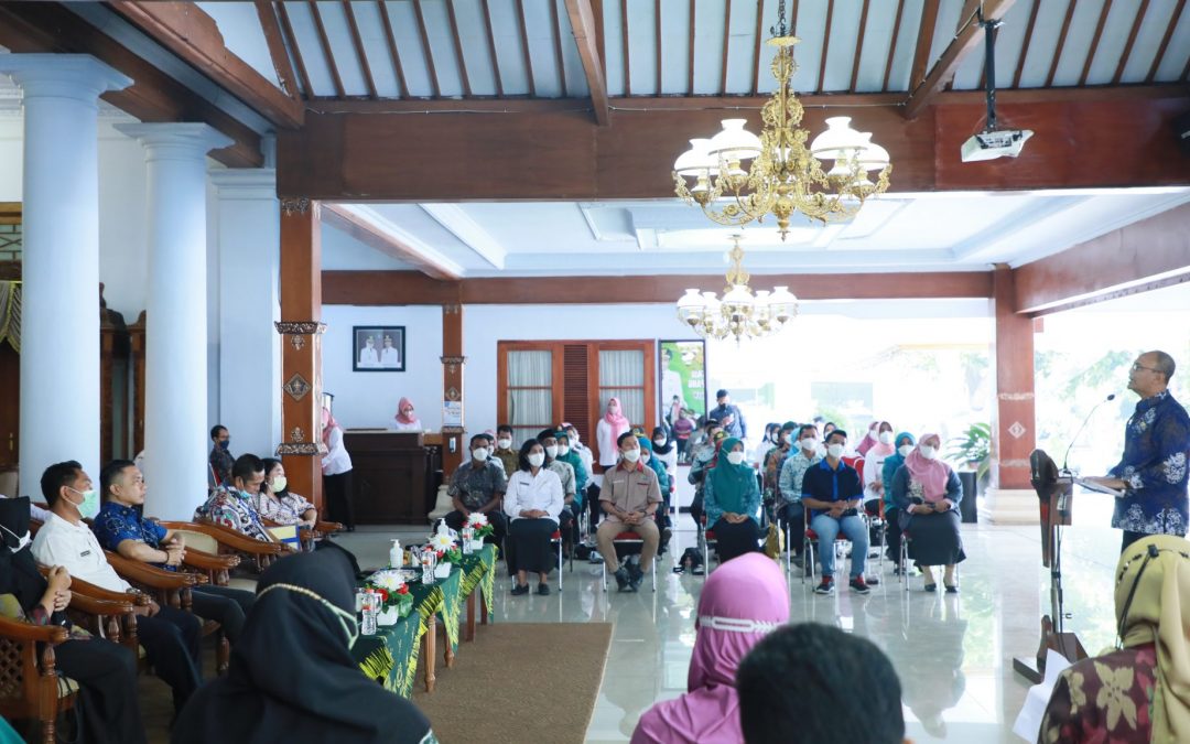Masuk 4 Besar Penilaian Gotong Royong Terbaik Jatim, Wabup Blitar Harapkan Desa Tembalang Bisa Juara Pertama