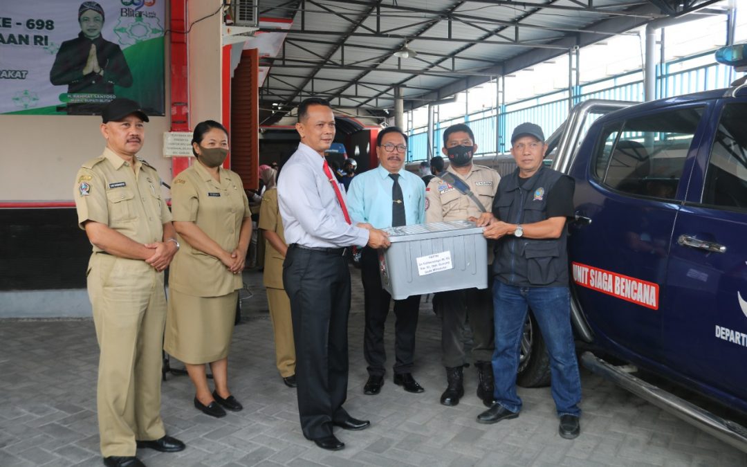 Dinsos Kabupaten Blitar Serahkan Bantuan kepada Veteran, Hargai Bentuk Jasa Para Perintis Pejuang Kemerdekaan RI