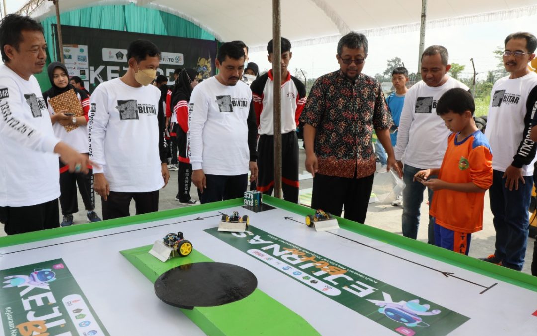 Pemkab Blitar Kerja Sama dengan IRTC Gelar Kejurda Robotik