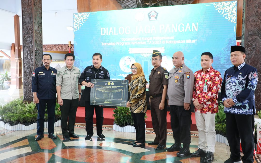 Tingkatkan Produksi Pertanian di Kabupaten Blitar, Pemkab Blitar Terima Bantuan Senilai 7,8 M dari Kementerian Pertanian RI