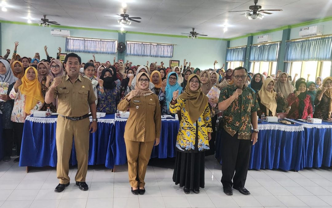 Bupati Blitar Rini Syarifah Sebut PKM Garda Terdepan Menurungkan Angka Stunting