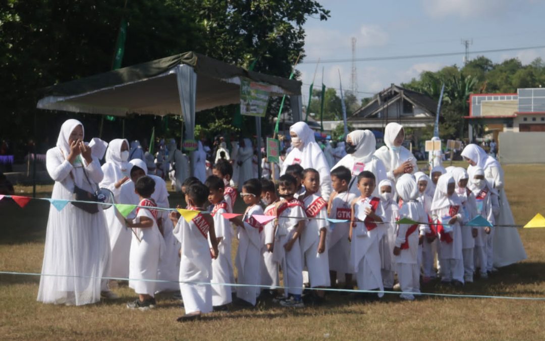 Bupati Blitar Ajak Masyarakat Kenalkan Agama pada Anak Sejak Dini