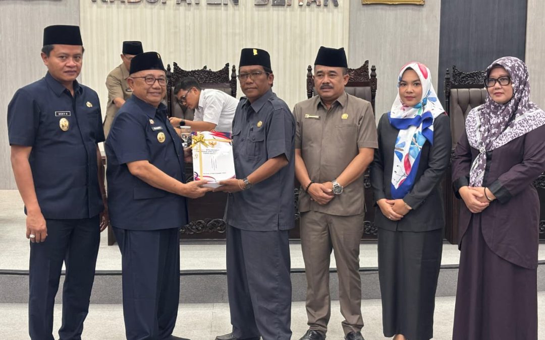Rapat Paripurna Penyampaian Penjelasan Bupati Blitar Terhadap Nota Keuangan Rancangan Perda Perubahan APBD Tahun Anggaran 2025