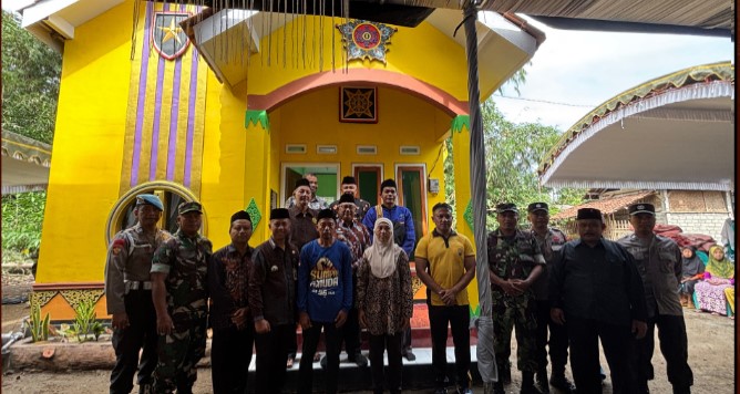 Bupati Blitar Resmikan Rumah Syukur di Kelurahan Jingglong