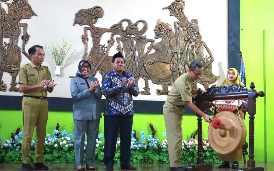 Perkuat Budaya Belajar, Dinas Pendidikan Launching PKBM