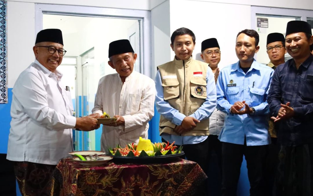 Wujudkan Masyarakat Lebih Sehat dan Berdaya, Bupati Blitar Resmikan SPPG Al-Falah Jeblok Talun