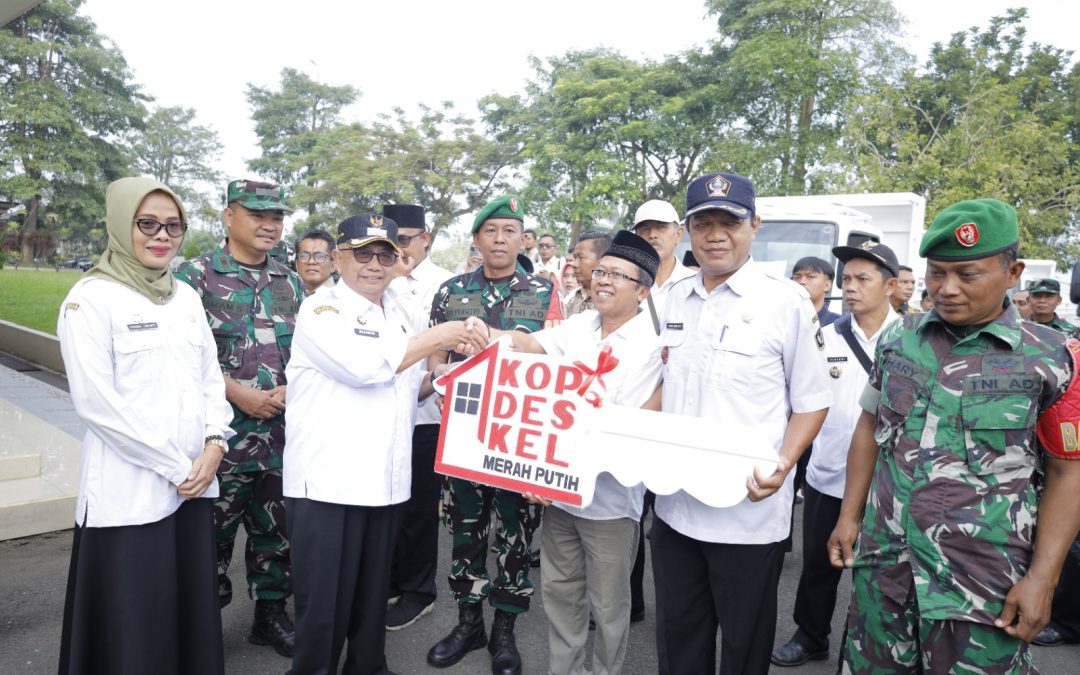 Pemerintah Kabupaten Blitar Lakukan Pendistribusian Truk Operasional Koperasi Desa/Kelurahan Merah Putih (KDKMP)