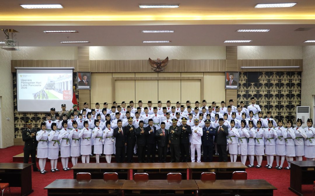 Bupati Blitar, Lakukan Pembubaran Paskibraka 2025