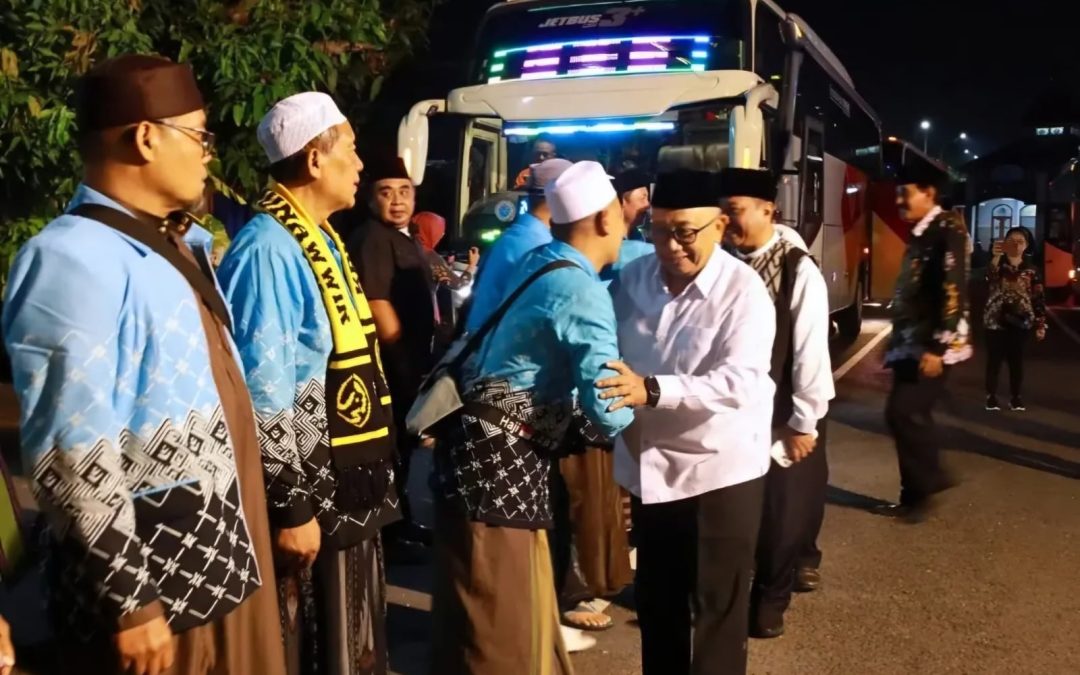 Bupati Blitar Sambut Kepulangan Jamaah Haji Asal Kabupaten Blitar